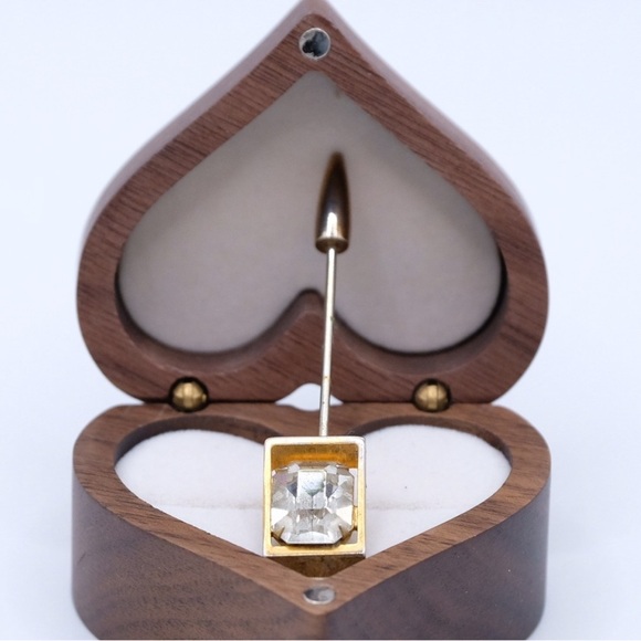 Vintage Rhinestone Stick Pin Brooch - Picture 4 of 15